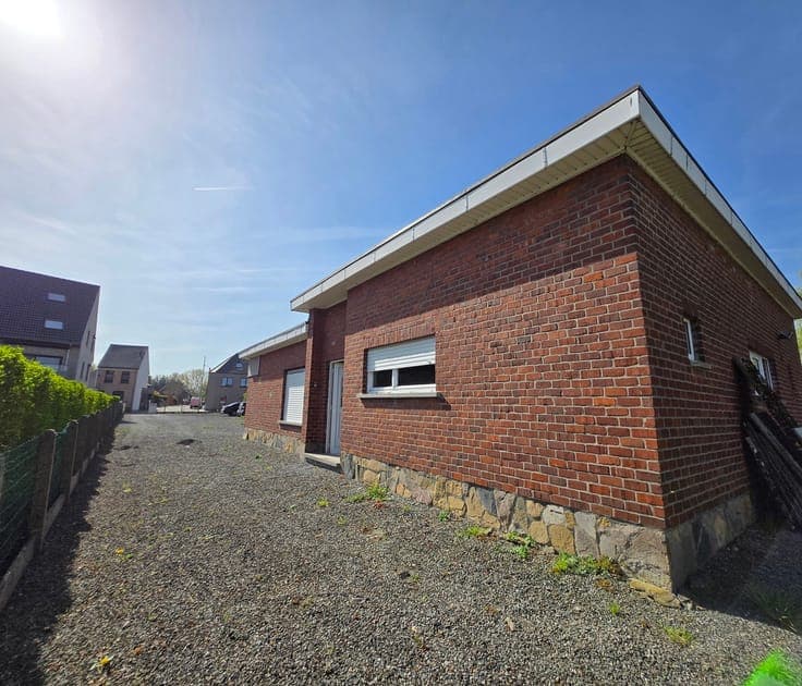 Bungalow with immense potential