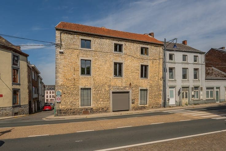 House in Fosses-la-Ville