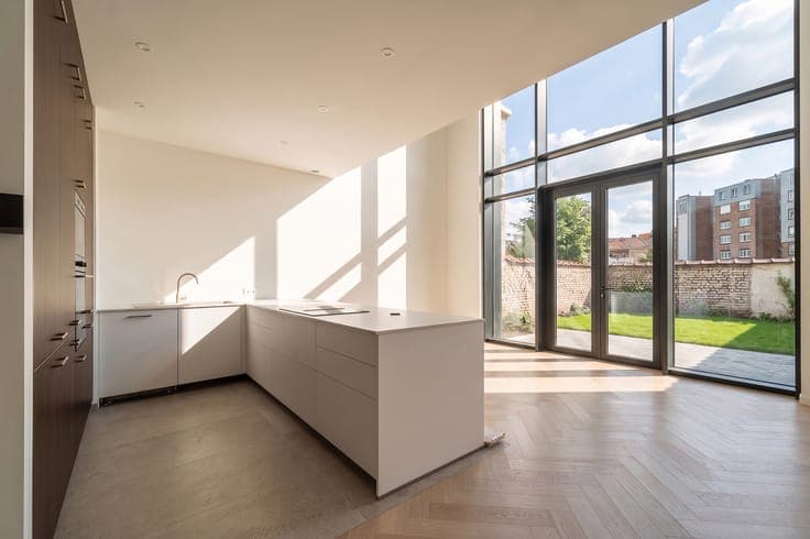 Maison neuve 5ch - Jardin et garage