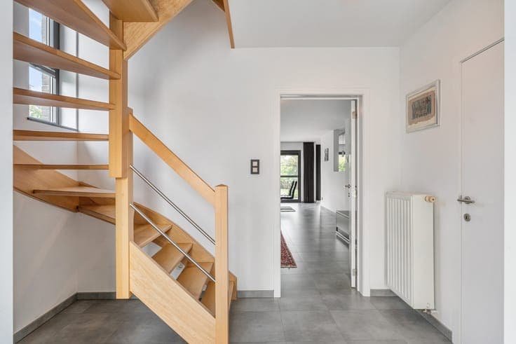 Ruime en energiezuinige halfopen bebouwing met 4 slaapkam...