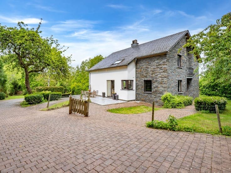 5-bedroom house – 5,157 m² – Gouvy