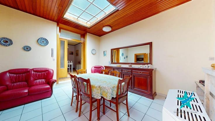 Sale - House Morlanwelz - 154,000 €