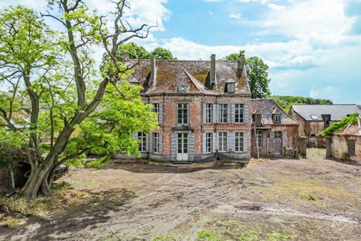 House in Vellereille-le-Sec