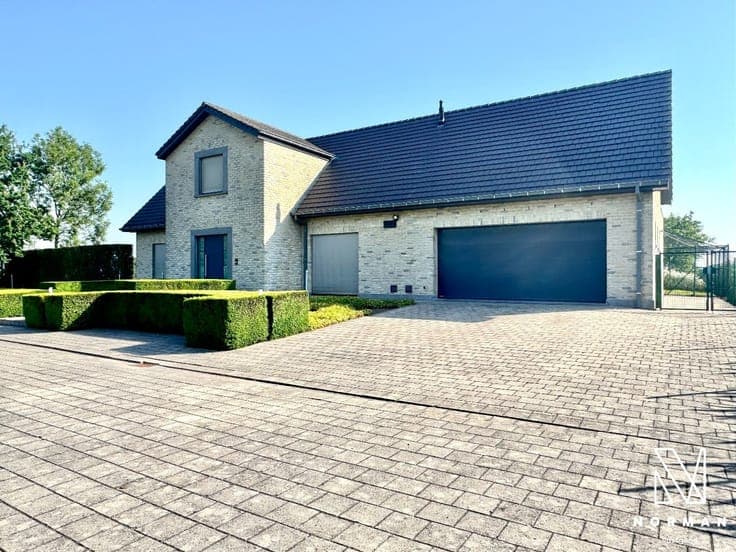 Prachtig domein met volledig instapklare villa, grote tuin