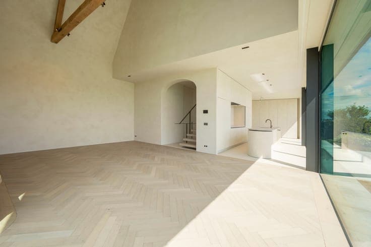 Sublime newly built villa with swimming pool and panorami...