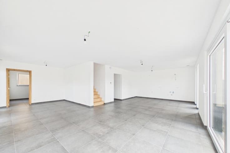 House in Saint-Ghislain Neufmaison