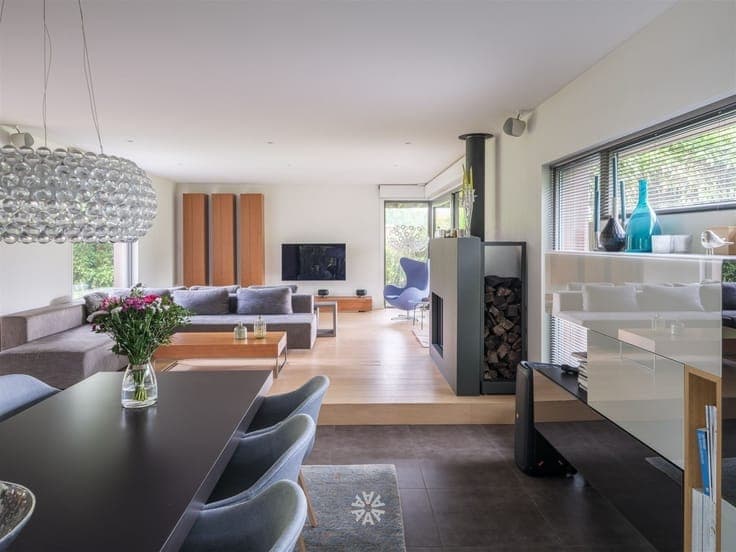 Uitzonderlijke villa op een perceel van 2.384 m² omgeven do
