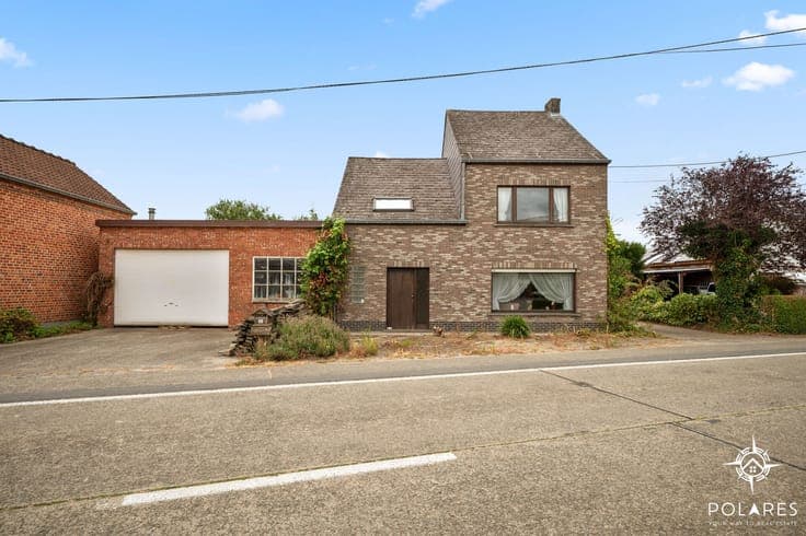 199 m² of living space, 138 m² of warehouse space, and endle