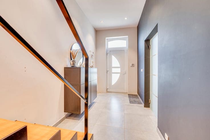 A superb property offering a wealth of possibilities in Linc