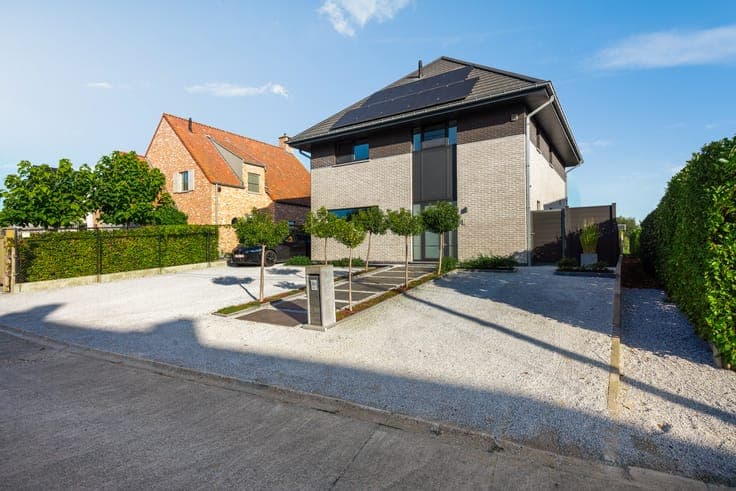 Spacious, recently built and energy-efficient family home with 4 bedrooms for sale in Ninove