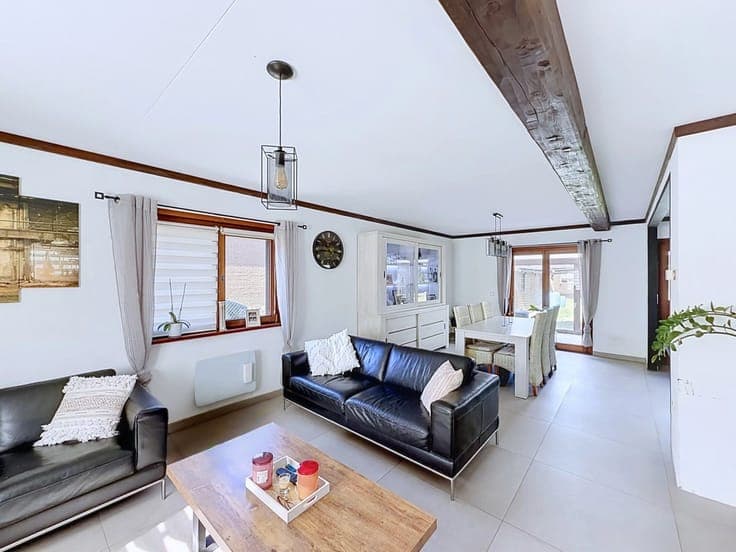 Sale - Villa Eghezée - 375,000 €