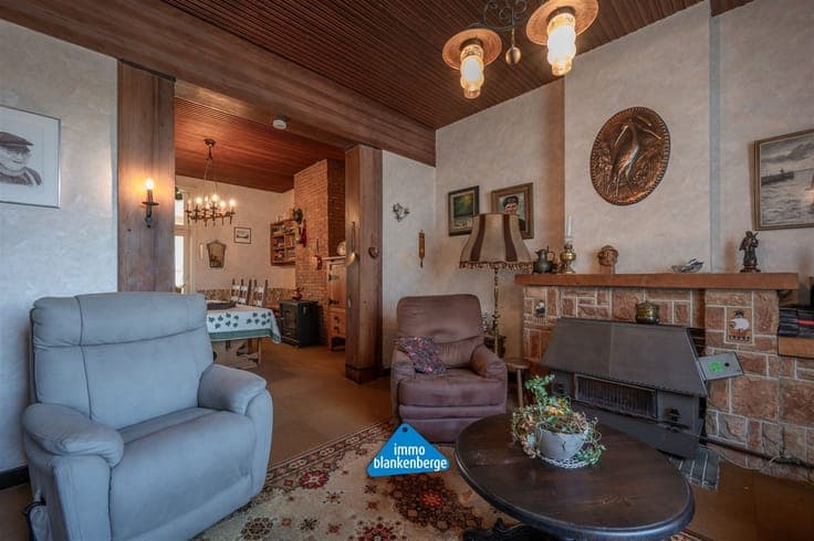 Te renoveren Woning met zicht op de Jachthaven – Rustige lig
