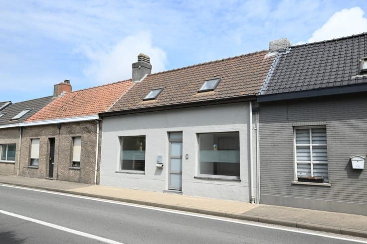 CHARMANTE woning met SUBLIEM UITZICHT op VELDEN met ACHTE...