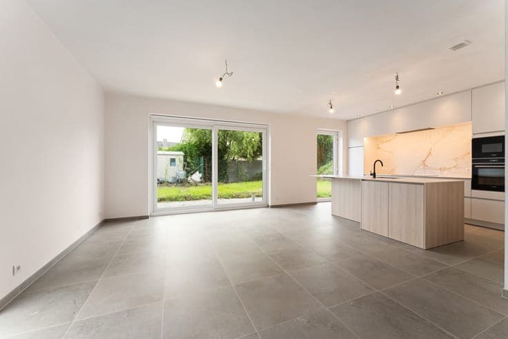 Moderne alleenstaande woning in opbouw - kwalitatief en v...