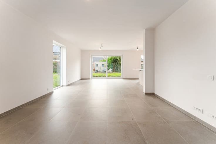Moderne alleenstaande woning in opbouw - kwalitatief en v...