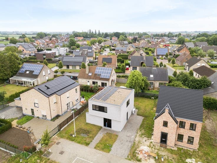 Moderne alleenstaande woning in opbouw - kwalitatief en v...