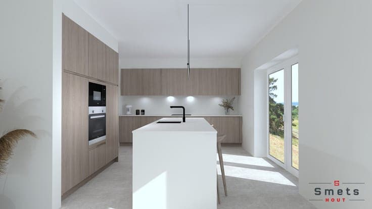 Spacious house with 3 bedrooms and versatile attic