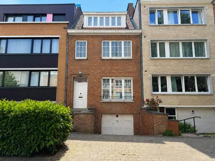 CHANT D'OISEAU - HOUSE +/- 250m2