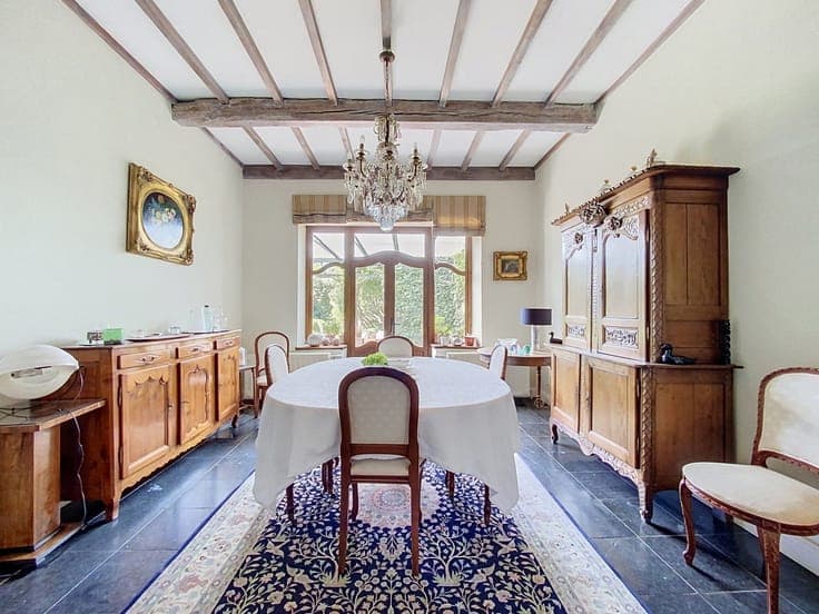 Big house with 4 bedrooms