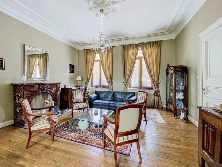 Big house with 4 bedrooms