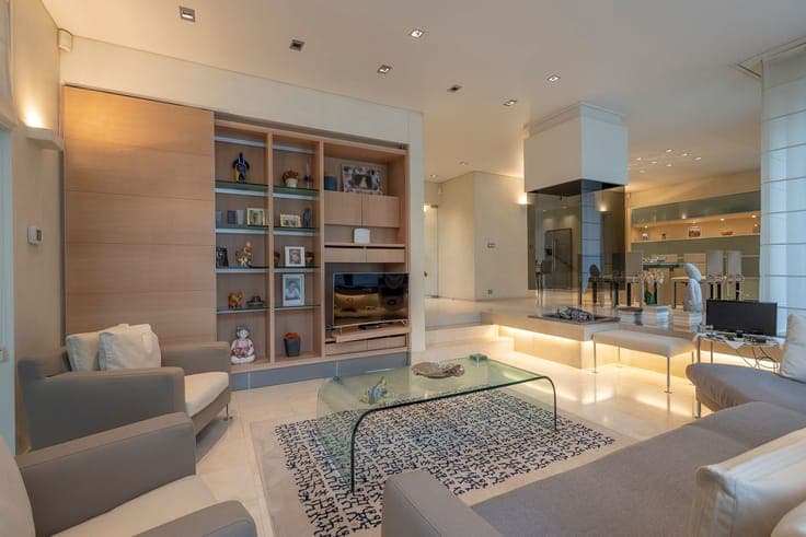 Exclusive villa with indoor pool in Dilbeek