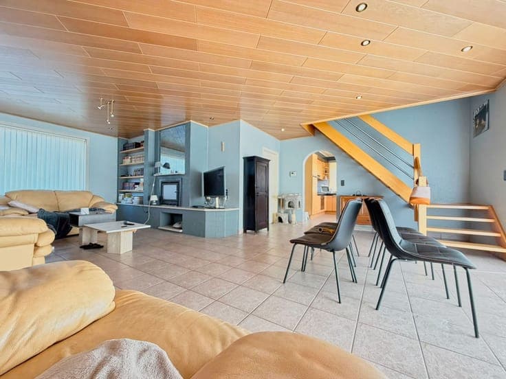 Alleenstaande woning (3 slpks) + tuin met landelijk verzicht