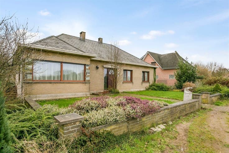 Spacious detached house, surrounded by green meadows and wi