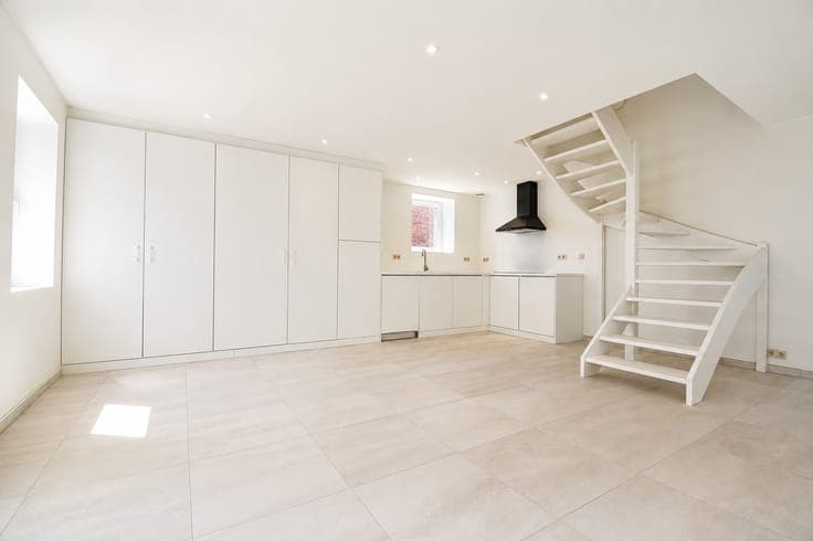 Energy-efficient home with garden and 2 parking spaces in...