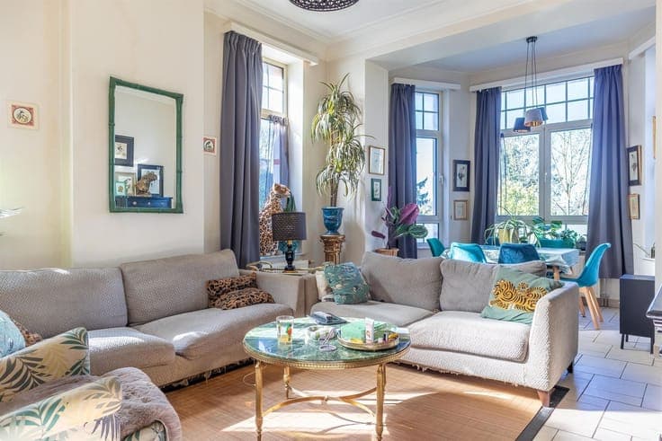 Superb character building with 3 apartments and garage