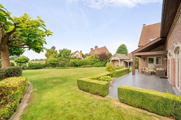 Exclusieve grote villa van 550 m² met een prachtig zicht!