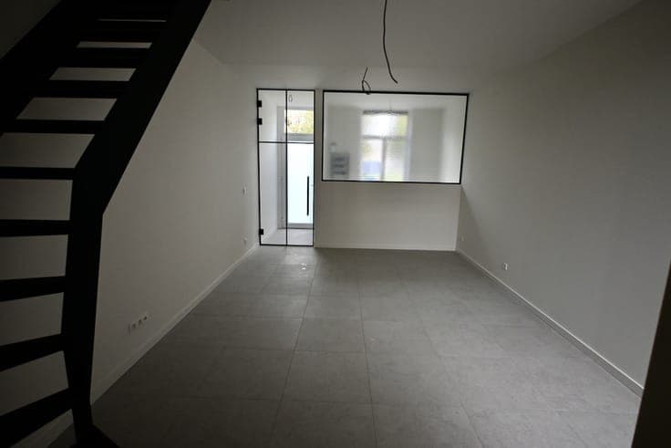 Volledig gerenoveerde woning met karakter !