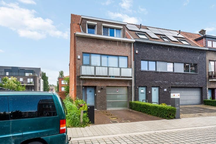 Spacious semi-detached house with office space and garden.