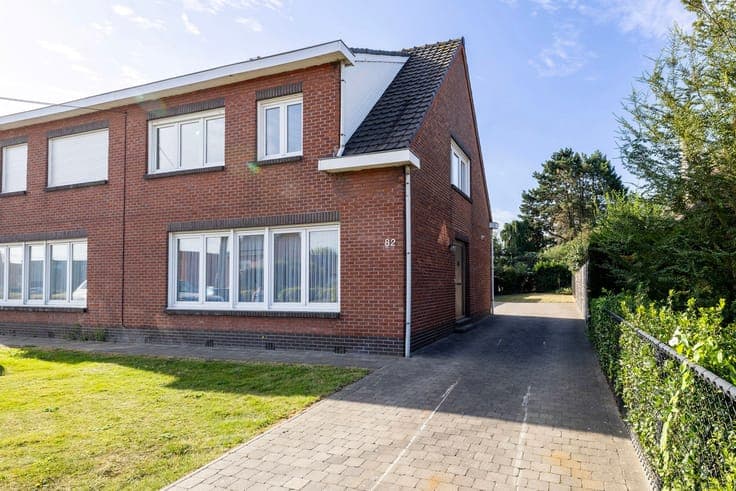 House in Brecht