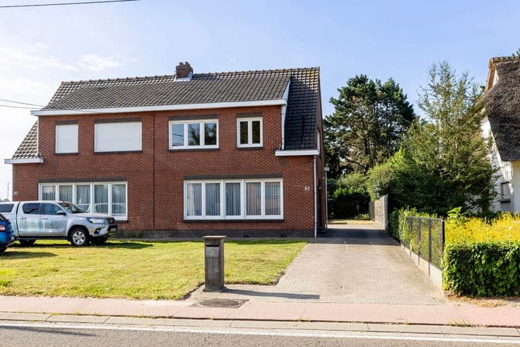 House in Brecht