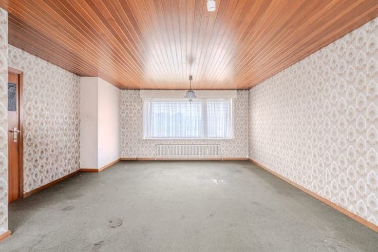House with garage– current condition, renovation in progress
