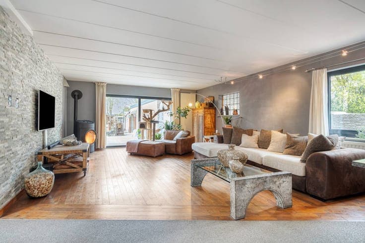Energy efficient and spacious 4 bedroom house in Kuringen.