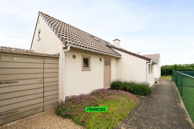 Charming 3-bedroom vacation home for sale in Harendijke