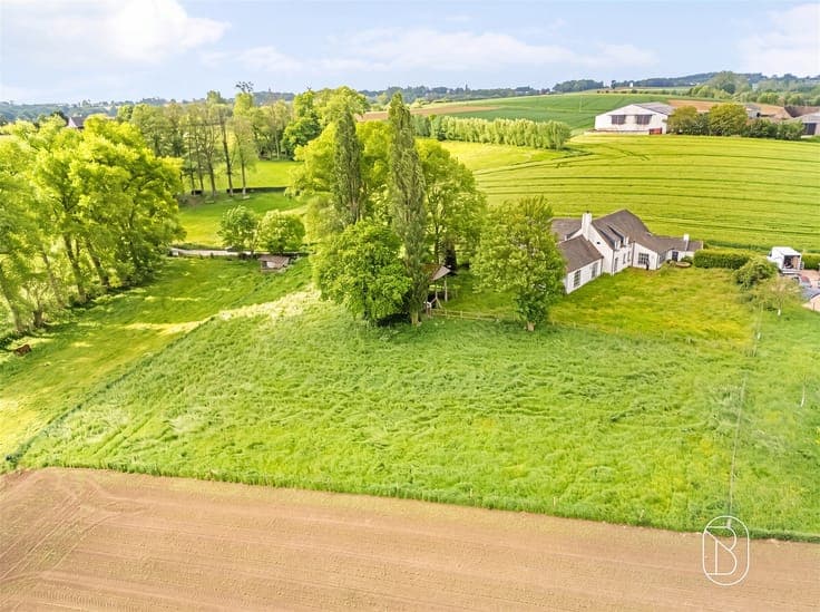 Charmant landhuis op 5.500m² met uniek zicht!