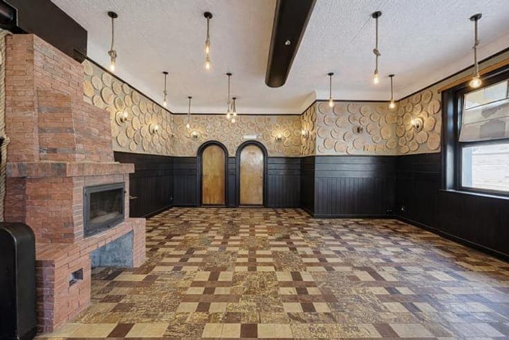 HORECA BUILDING + APARTMENT 2 FLOORS + BASEMENT TIENEN