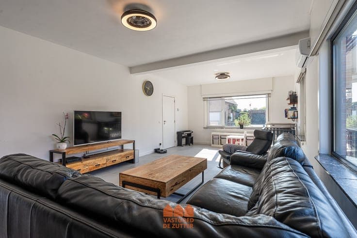 Instapklare gezinswoning met 3 slaapkamers, garage en zon...