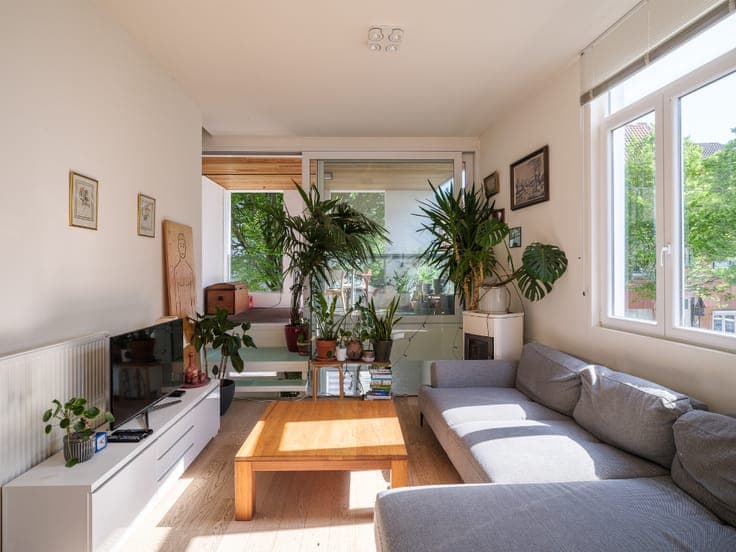 Hoekwoning met aangenaam volumespel, 3 slaapkamers, apart...