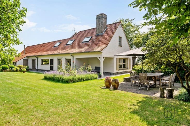 Charmante fermette op een uitzonderlijk perceel van 2.463m²