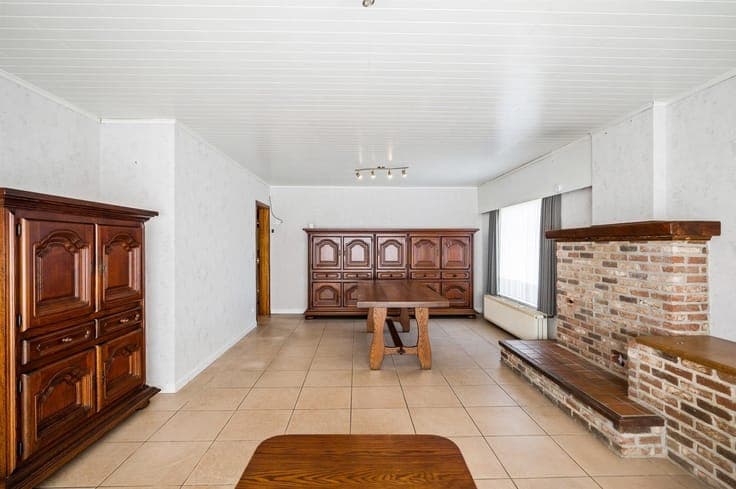 Te moderniseren woning met 3 slaapkamers te Baal