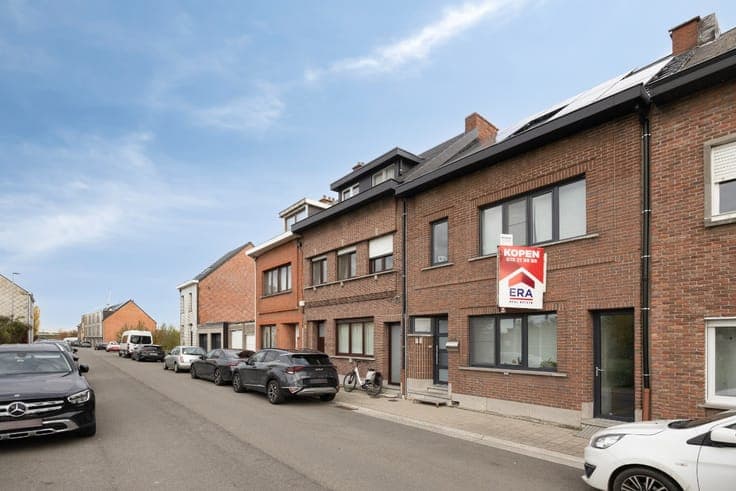 Instapklare gezinswoning te koop in Willebroek
