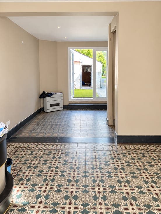 2 beds house with courtyard, terrace, garden in Ath