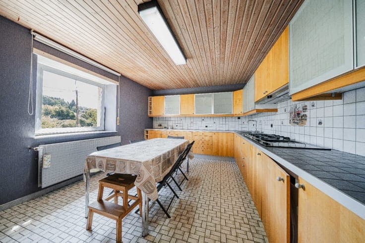 3-Bedroom House with Garden and Garage in Rachecourt