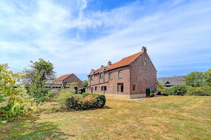 Character home with large garden in Tielt-Winge