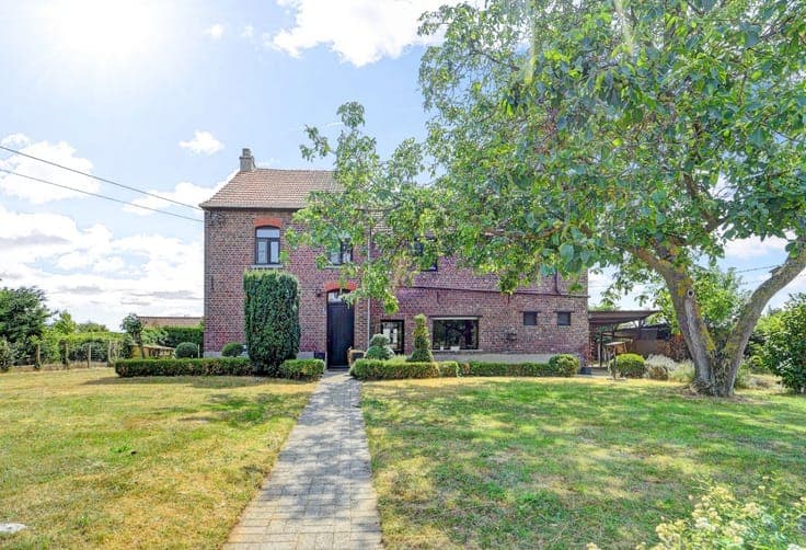 Character home with large garden in Tielt-Winge