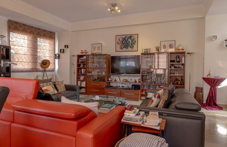 Characterful 4-Bedroom Home with 3 Terraces in Anderlecht