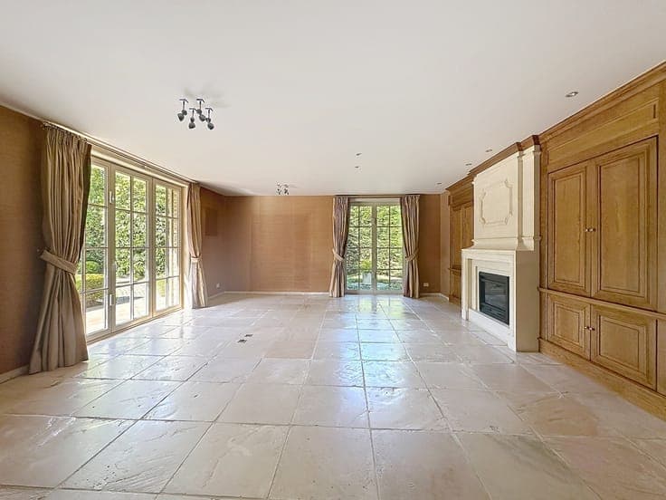 Exclusieve Spaanse villa welgelegen nabij de duinen en de...